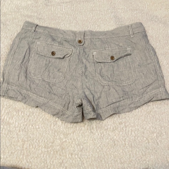 Linen and cotton short - Picture 2 of 3